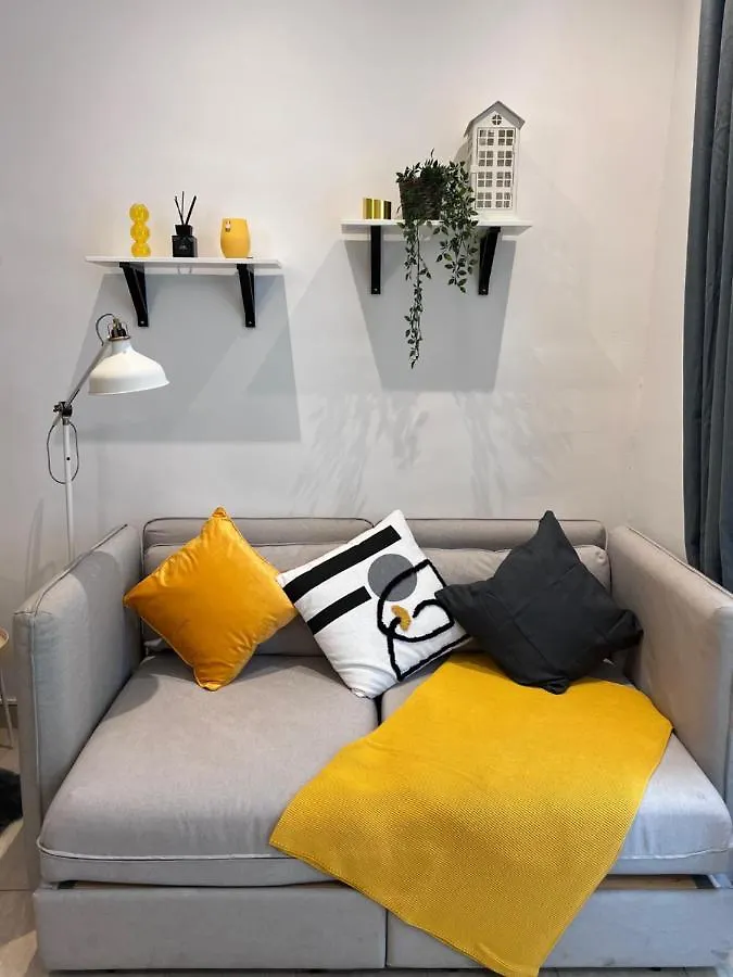 Апартаменты Cozy Market-Square Retreat Located In The Heart Of The 10Th District Вена